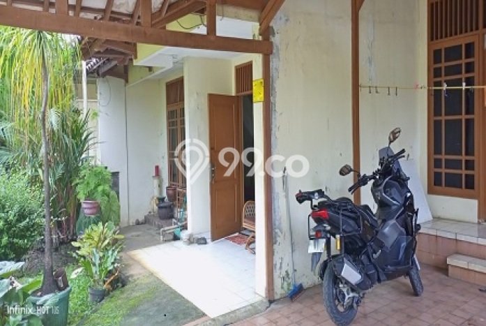 Dijual Rumah Mewah Elegan Dengan View Cantik di Puri Indah, Jakarta Barat Dijual Rumah Mewah Elegan Dengan View Cantik di Puri Indah, Jakarta Barat