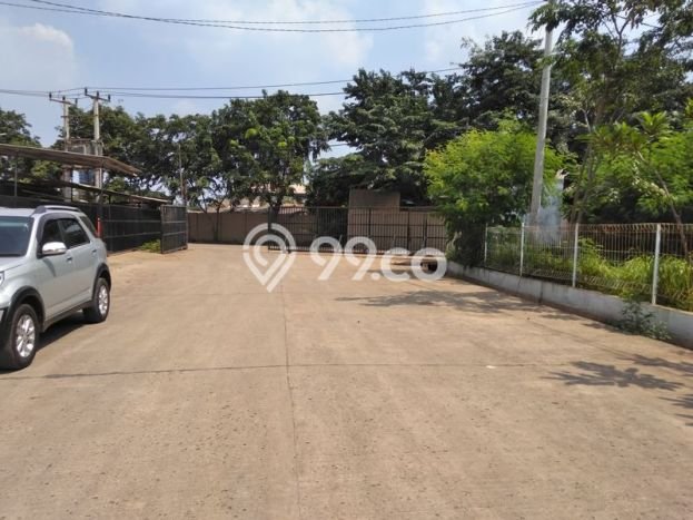 LOKASI PREMIUM! Pabrik di , Luas 300m2m², Mainroad, Area Bisnis LOKASI PREMIUM! Pabrik di , Luas 300m2m², Mainroad, Area Bisnis