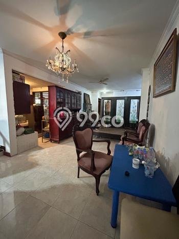 Siap Huni Rumah Mewah 9 Kamar di Cempaka Putih Dekat ke Mana Saja Siap Huni Rumah Mewah 9 Kamar di Cempaka Putih Dekat ke Mana Saja