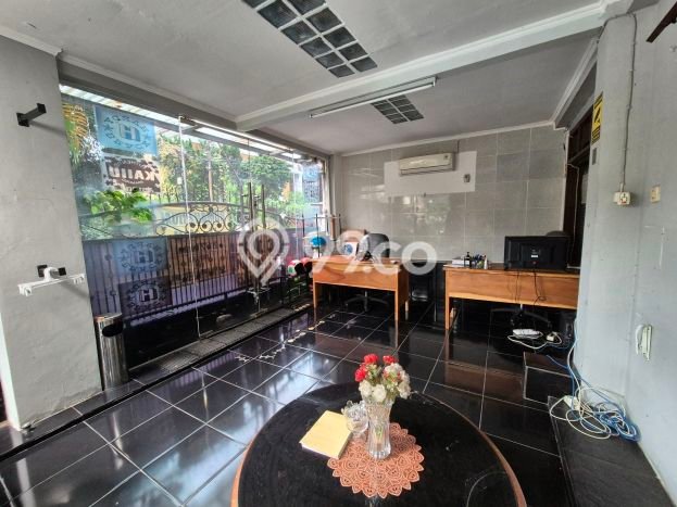Jual Rumah Mewah Megah Dengan View Cantik di Kayu Putih, Jakarta Timur Jual Rumah Mewah Megah Dengan View Cantik di Kayu Putih, Jakarta Timur