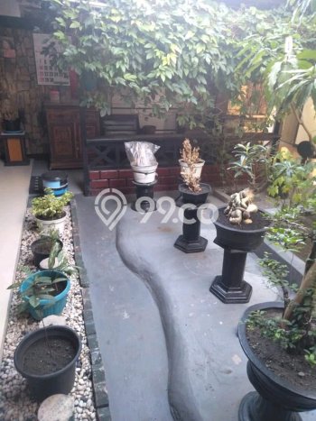 Dijual Rumah Premium dengan Fasilitas Sekitar Komplit di Tenggilis Mejoyo, Surabaya Dijual Rumah Premium dengan Fasilitas Sekitar Komplit di Tenggilis Mejoyo, Surabaya