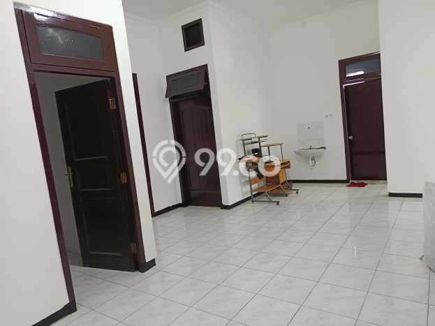 Sewa cepat rumah minimalis strategis 3 Kamar di Kenjeran, Surabaya Sewa cepat rumah minimalis strategis 3 Kamar di Kenjeran, Surabaya