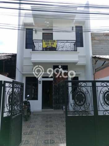 Rumah Minimalis 4 KT di Kalisari Jakarta Timur Unfurnished Rumah Minimalis 4 KT di Kalisari Jakarta Timur Unfurnished