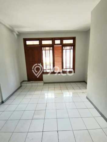 Rumah Modern 4 Kamar LT 70m2 di Pondok Kelapa Rumah Modern 4 Kamar LT 70m2 di Pondok Kelapa