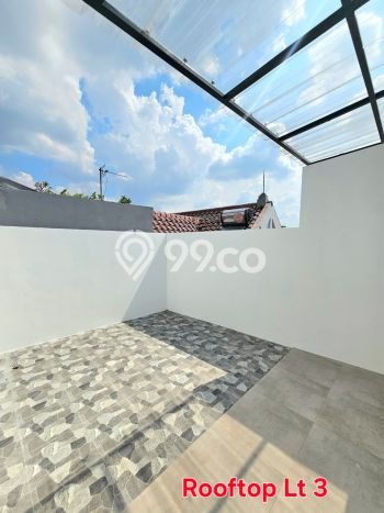 Rumah Luas Asri 3 KT Siap Pakai di Pondok Kelapa Jakarta Timur Rumah Luas Asri 3 KT Siap Pakai di Pondok Kelapa Jakarta Timur