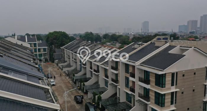 Hunian Elit LB 373m2 Siap Pakai Desain Elegan di Pondok Pinang, Jakarta Selatan Hunian Elit LB 373m2 Siap Pakai Desain Elegan di Pondok Pinang, Jakarta Selatan