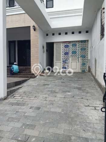 Rumah Minimalis LB/LT 400m2/233m2 Siap Huni Area Pondok Bambu, Jakarta Timur Rumah Minimalis LB/LT 400m2/233m2 Siap Huni Area Pondok Bambu, Jakarta Timur