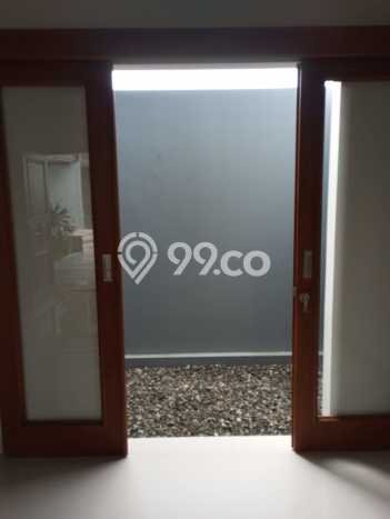 For Sale Rumah 4 Kamar Lokasi Ideal Bagus dan Strategis di Kramat Jati For Sale Rumah 4 Kamar Lokasi Ideal Bagus dan Strategis di Kramat Jati