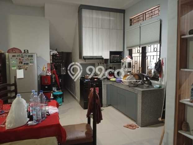 Rumah Eksklusif Siap Huni LT 146m2 di Tebet, Jakarta Selatan Rumah Eksklusif Siap Huni LT 146m2 di Tebet, Jakarta Selatan
