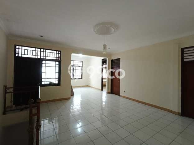 Rumah Luxury Modern Siap Huni di Rawamangun Jakarta Timur Rumah Luxury Modern Siap Huni di Rawamangun Jakarta Timur