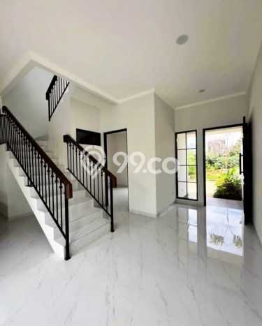 Rumah Luas Asri 3 KT Siap Pakai di Jatiwaringin Bekasi Rumah Luas Asri 3 KT Siap Pakai di Jatiwaringin Bekasi