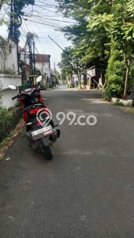 Rumah Luas Asri 4 KT Siap Pakai di Pondok Kelapa Jakarta Timur Rumah Luas Asri 4 KT Siap Pakai di Pondok Kelapa Jakarta Timur