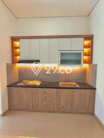 Rumah Elit Modern Tanpa Renovasi di Rawamangun Jakarta Timur Rumah Elit Modern Tanpa Renovasi di Rawamangun Jakarta Timur