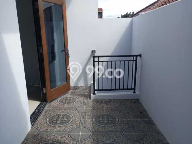 Rumah Minimalis 4 KT di Kalisari Jakarta Timur Unfurnished Rumah Minimalis 4 KT di Kalisari Jakarta Timur Unfurnished