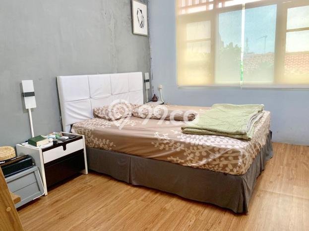 Jual Rumah Luas Elegan Dengan View Eksklusif di Utan Kayu, Jakarta Timur Jual Rumah Luas Elegan Dengan View Eksklusif di Utan Kayu, Jakarta Timur