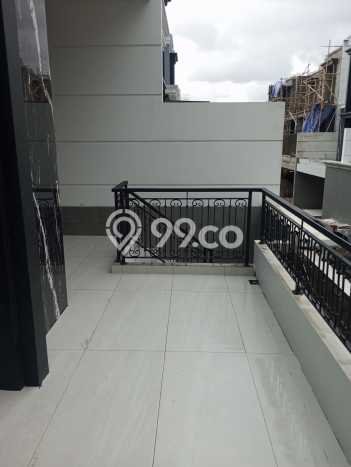 Hot Offer Hunian Premium Ideal dan Luas di Cipayung, Jakarta Timur Hot Offer Hunian Premium Ideal dan Luas di Cipayung, Jakarta Timur