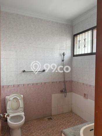 Rumah Elit LB 400m2 Siap Huni Desain Elegan di Rawamangun, Jakarta Timur Rumah Elit LB 400m2 Siap Huni Desain Elegan di Rawamangun, Jakarta Timur