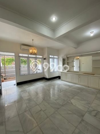 Dijual Cepat Rumah Bagus Siap Huni LB 70m2 di Kramat Jati, Jakarta Timur Dijual Cepat Rumah Bagus Siap Huni LB 70m2 di Kramat Jati, Jakarta Timur
