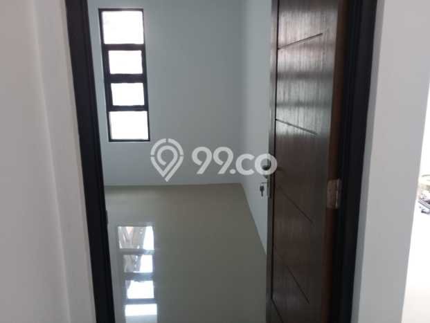 Rumah Minimalis 4 KT di Kalisari Jakarta Timur Unfurnished Rumah Minimalis 4 KT di Kalisari Jakarta Timur Unfurnished