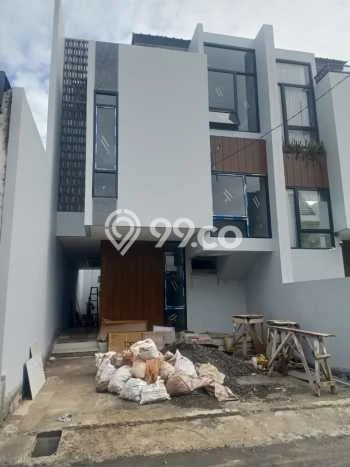 Rumah Eksklusif Dijual LT 120m2 di Duren Sawit, Jakarta Timur Rumah Eksklusif Dijual LT 120m2 di Duren Sawit, Jakarta Timur