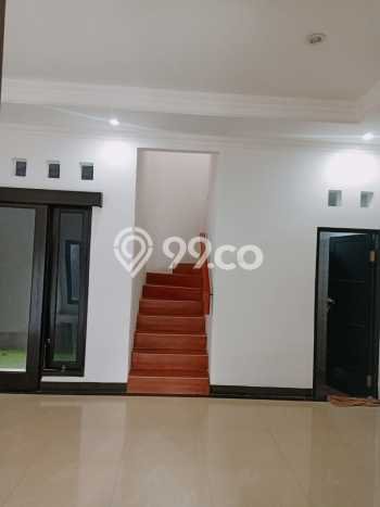 Hunian Elit LB 220m2 Siap Huni Desain Elegan di Kalibata, Jakarta Selatan Hunian Elit LB 220m2 Siap Huni Desain Elegan di Kalibata, Jakarta Selatan