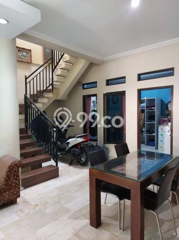 Jual Rumah Luas Elegan Dengan View Cantik di Jati Asih, Bekasi Jual Rumah Luas Elegan Dengan View Cantik di Jati Asih, Bekasi