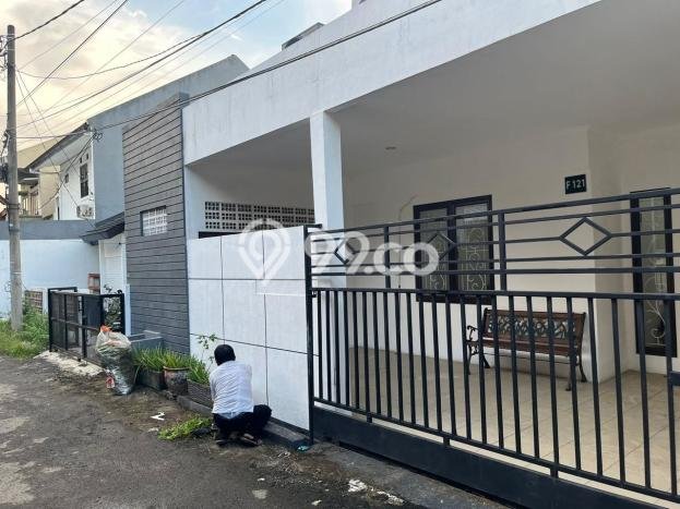 Rumah Minimalis 3 Kamar LT 108m2 di Cinere Rumah Minimalis 3 Kamar LT 108m2 di Cinere
