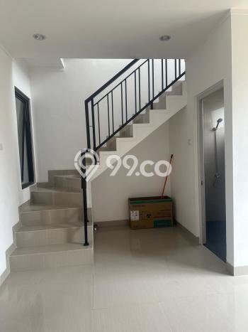 Hunian Cantik Modern Lb 80m2 di Ciracas, Jakarta Timur Hunian Cantik Modern Lb 80m2 di Ciracas, Jakarta Timur