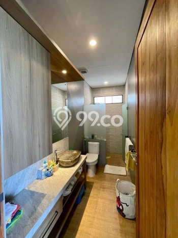 Rumah kawasan Cidadap, Bandung, LT 450m² Bangunan 300m² Rumah kawasan Cidadap, Bandung, LT 450m² Bangunan 300m²
