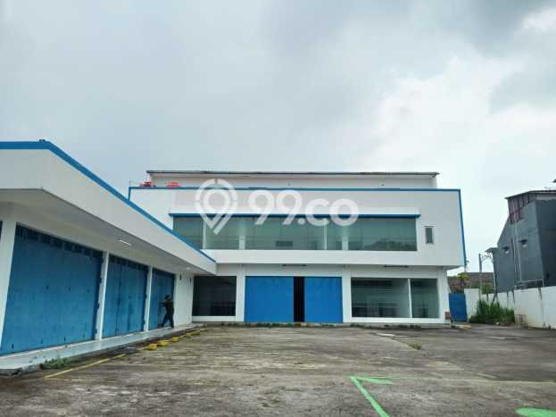 Disewakan Gudang Premium Kawasan Ciwastra, Luas 3458m², Area Komersial, Jalan Mudah Disewakan Gudang Premium Kawasan Ciwastra, Luas 3458m², Area Komersial, Jalan Mudah