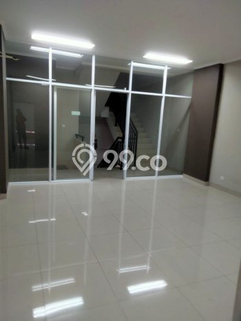 FOR RENT! Ruko di Summarecon Bekasi Cocok untuk Bisnis 90m2 FOR RENT! Ruko di Summarecon Bekasi Cocok untuk Bisnis 90m2