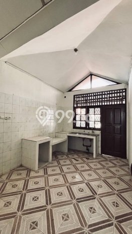 Rumah Minimalis 5 KT LT 216m2 di Kemang Pratama Rumah Minimalis 5 KT LT 216m2 di Kemang Pratama
