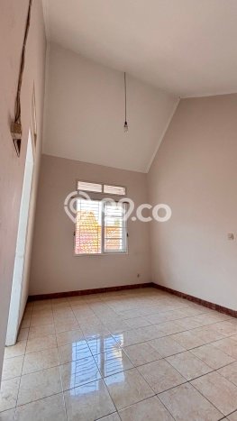 Rumah Sejuk di Kemang Pratama, 3 KT, Free Macet Rumah Sejuk di Kemang Pratama, 3 KT, Free Macet