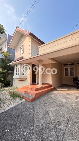Rumah Sejuk di Kemang Pratama, 3 KT, Free Macet Rumah Sejuk di Kemang Pratama, 3 KT, Free Macet