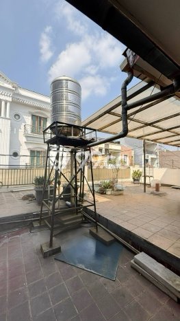 Rumah Mewah LB 200m2 Siap Huni Desain Elegan di Rawamangun, Jakarta Timur Rumah Mewah LB 200m2 Siap Huni Desain Elegan di Rawamangun, Jakarta Timur
