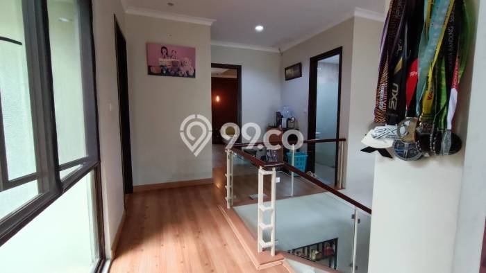 Dijual Hunian Mewah dengan Fasilitas Sekitar Komplit di BSD, Tangerang Selatan Dijual Hunian Mewah dengan Fasilitas Sekitar Komplit di BSD, Tangerang Selatan