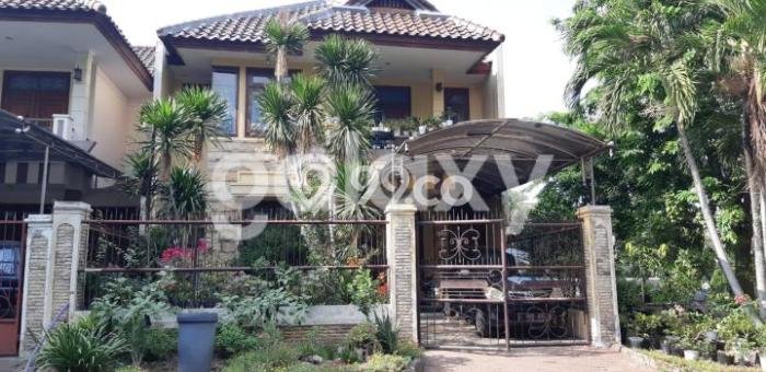 Dijual Rumah Premium dengan Fasilitas Sekitar Komplit di Dukuh Pakis, Surabaya Dijual Rumah Premium dengan Fasilitas Sekitar Komplit di Dukuh Pakis, Surabaya