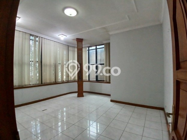 Unit Ruko Dijual di Bandung LT 2100m2 & LB 1900m2 Unit Ruko Dijual di Bandung LT 2100m2 & LB 1900m2