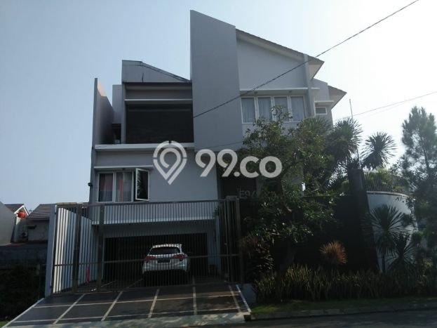 Jual Rumah Luas Megah Dengan View Eksklusif di Duta Garden, Tangerang Jual Rumah Luas Megah Dengan View Eksklusif di Duta Garden, Tangerang