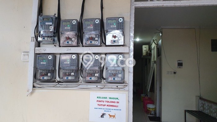 Kost untuk Dijual di Grogol Punya 35 Kamar Kost untuk Dijual di Grogol Punya 35 Kamar