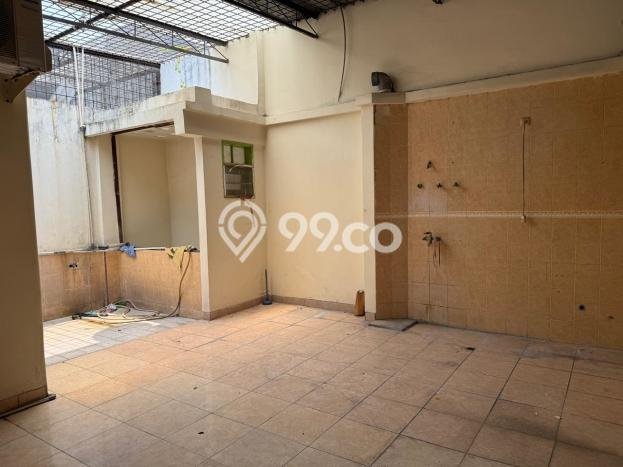 Jual Rumah Luas Elegan Dengan View Cantik di Permata Buana, Jakarta Barat Jual Rumah Luas Elegan Dengan View Cantik di Permata Buana, Jakarta Barat