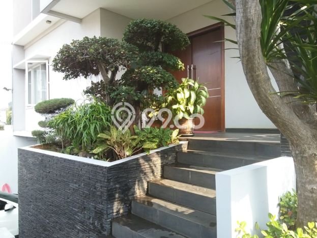 Jual Rumah Luas Megah Dengan View Eksklusif di Duta Garden, Tangerang Jual Rumah Luas Megah Dengan View Eksklusif di Duta Garden, Tangerang
