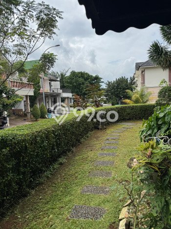 Disewakan! Rumah 2 Kamar Tidur &
2 Kamar Mandi di BSD, Tangerang Disewakan! Rumah 2 Kamar Tidur &
2 Kamar Mandi di BSD, Tangerang