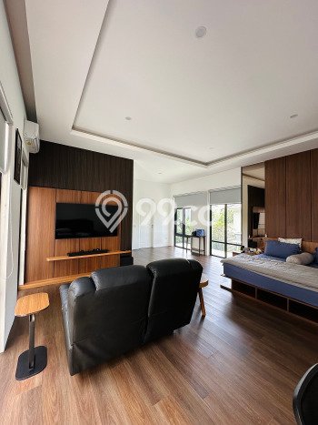 Jual Rumah Luas Megah Dengan View Cantik di Alam Sutera, Tangerang Jual Rumah Luas Megah Dengan View Cantik di Alam Sutera, Tangerang