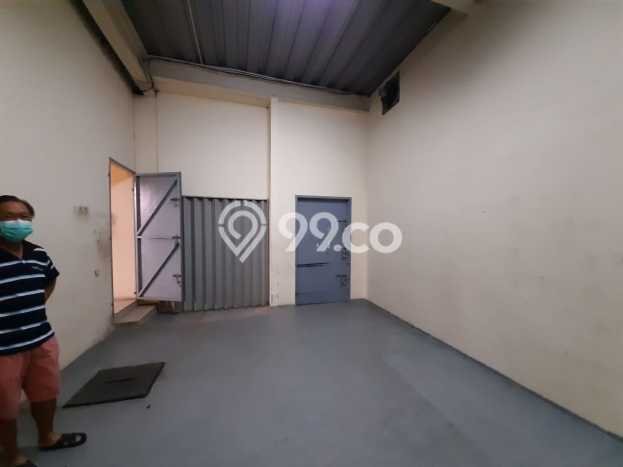 Unit Gudang Dijual di Jakarta Utara LT 340m2 & LB 240m2 Unit Gudang Dijual di Jakarta Utara LT 340m2 & LB 240m2