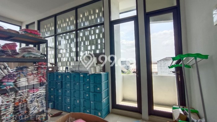 Unit Komersial Disewa Lokasi Tegalrejo, Yogyakarta Spesifikasi Luas Bangunan 414m2 Unit Komersial Disewa Lokasi Tegalrejo, Yogyakarta Spesifikasi Luas Bangunan 414m2
