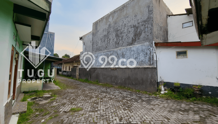 Jarang Ada! Tanah di Mergangsan Punya Luas 815m2 SHM Jarang Ada! Tanah di Mergangsan Punya Luas 815m2 SHM
