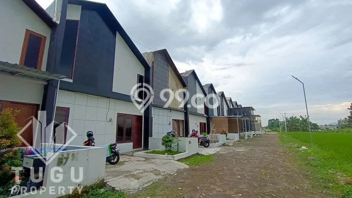 Rumah di Depok, Dekat Sekolah, 3 KT Rumah di Depok, Dekat Sekolah, 3 KT