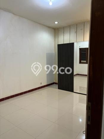 LOKASI STRATEGIS! Ruko Kawasan Tegalrejo, Luas 265m2m², Kawasan Komersial LOKASI STRATEGIS! Ruko Kawasan Tegalrejo, Luas 265m2m², Kawasan Komersial