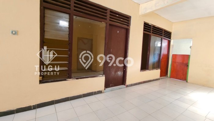Rumah Modern Cantik 10 Kamar Bisa Langsung Pindah di Sleman Rumah Modern Cantik 10 Kamar Bisa Langsung Pindah di Sleman